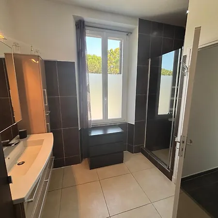 فيلة St Joseph *