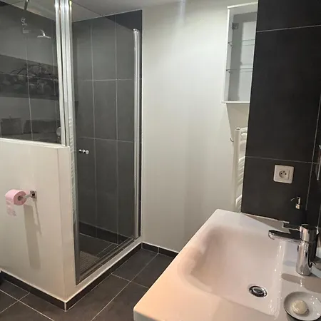 St Joseph فيلة سان تروبيه